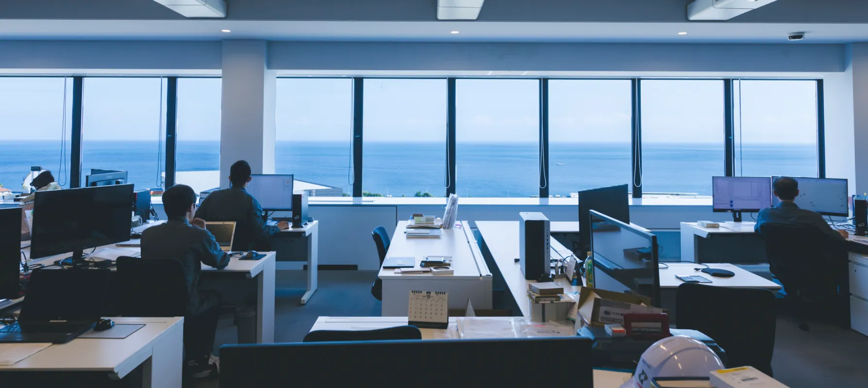 働く環境の画像